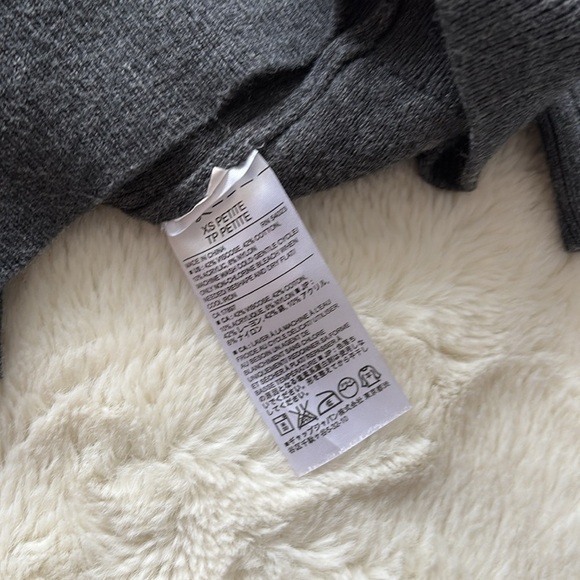 Banana Republic XS Petite Lace Knit Top | Soft Stretch Minimalist Layer Romantic - Picture 7 of 7